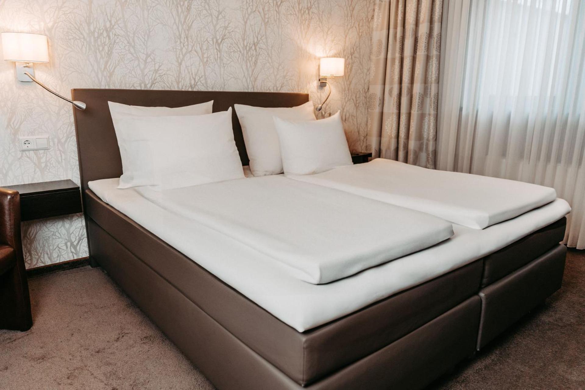 Hotel Lellmann Лёф Экстерьер фото
